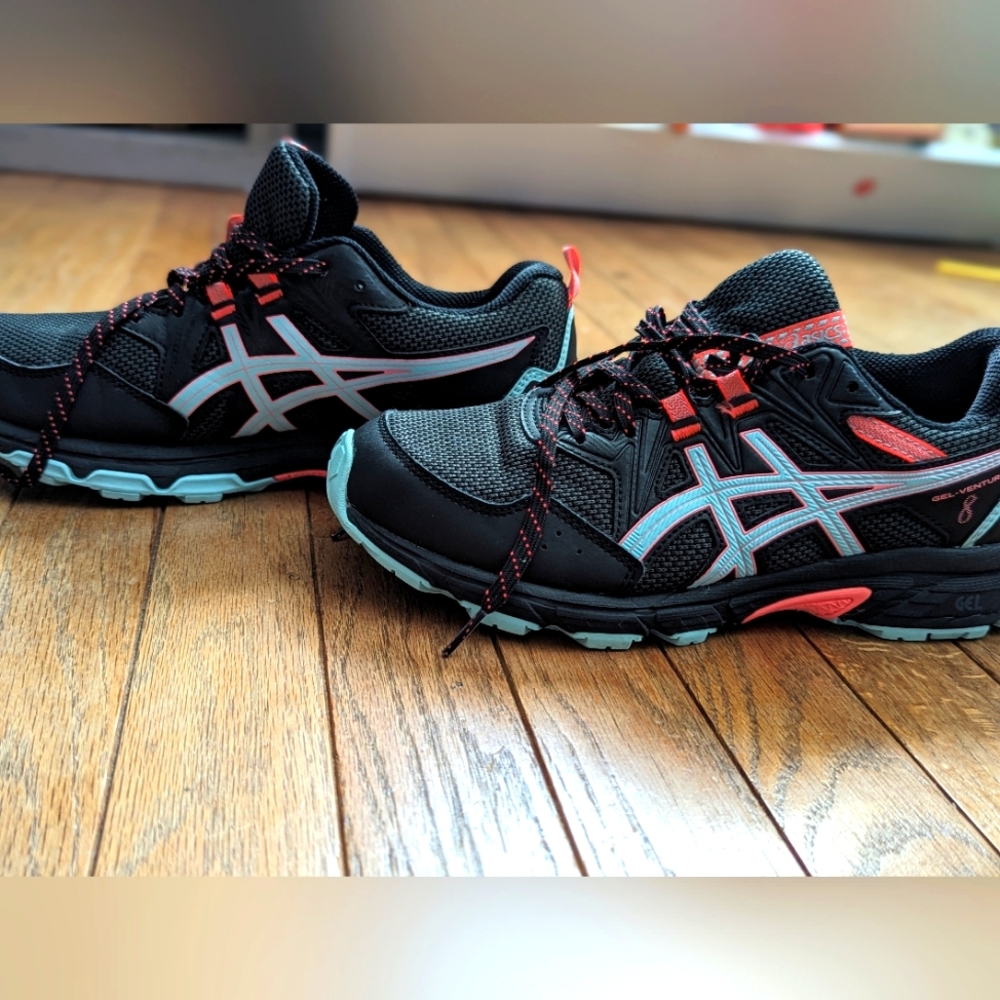 Asics Gel Venture 8 WIDE Black/Clear Blue *See Description*